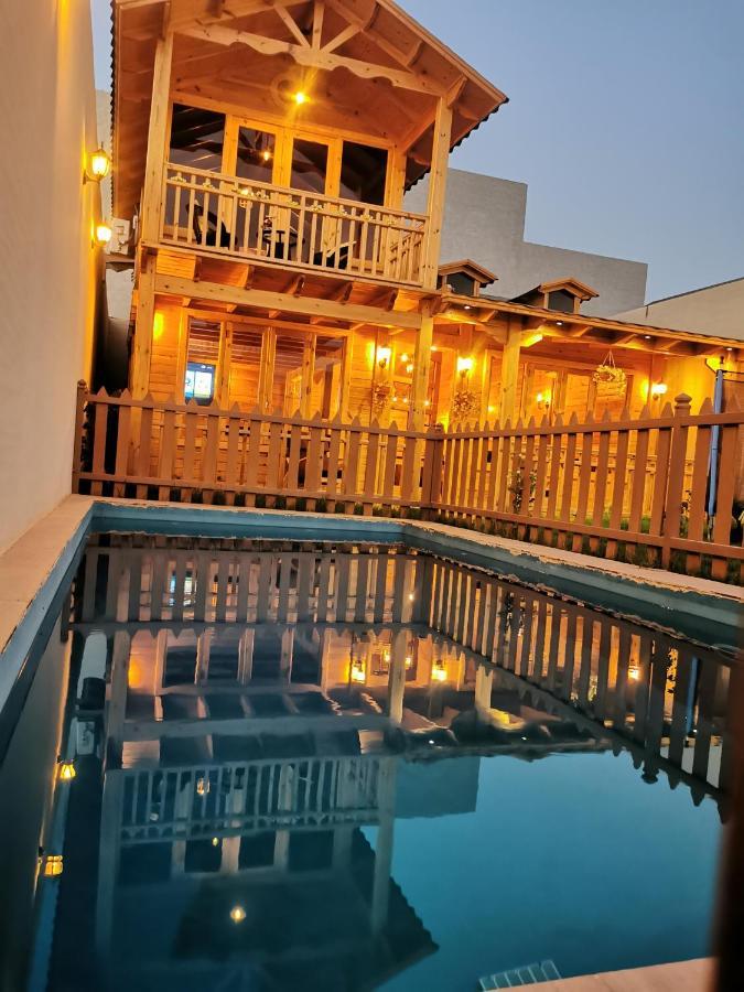 Chalet Saudi الكوخ